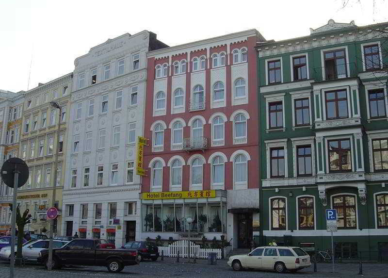 Hotel Bee Fang Hamburgo Exterior foto